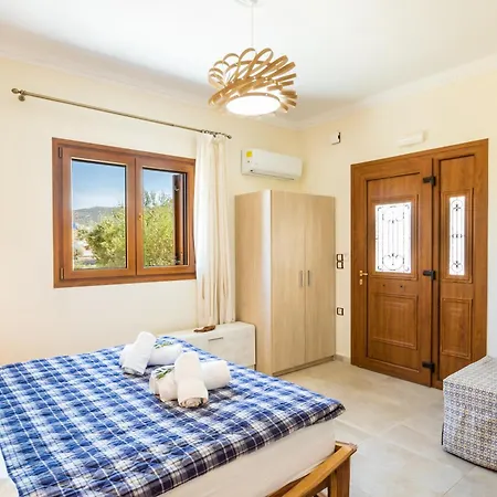 Olive #4 * 卡尔帕索斯