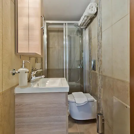 Olive #4 * 卡尔帕索斯